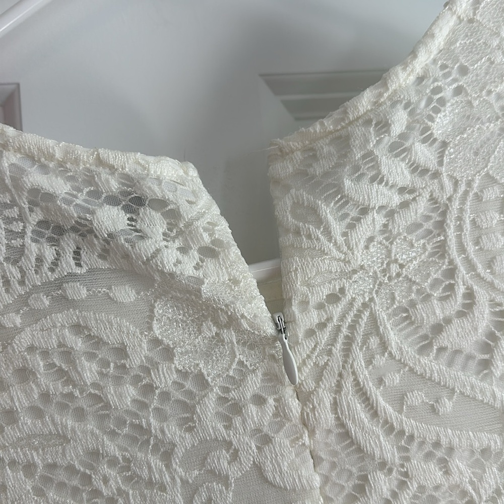 NWT Lulu's Ivory Lace Dress - Picture 7 of 7